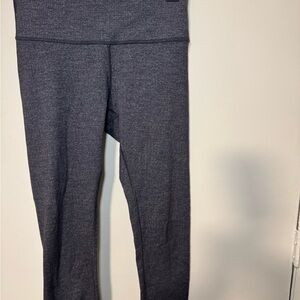 Wunder train LuluLemon leggings Size 6